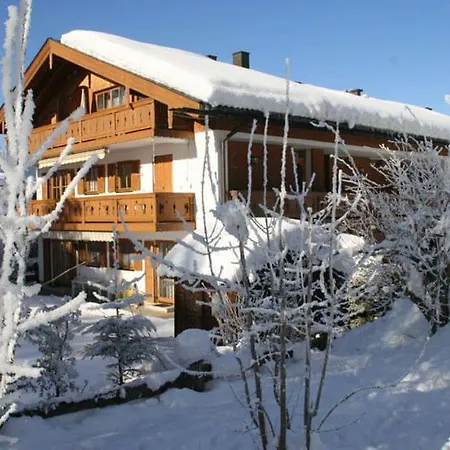 12, Apartmenthaus An Der * Rotta